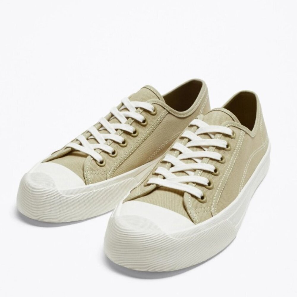 Zara Chaussures Sportives SIZE USA12 28.9CM 2223/120/512